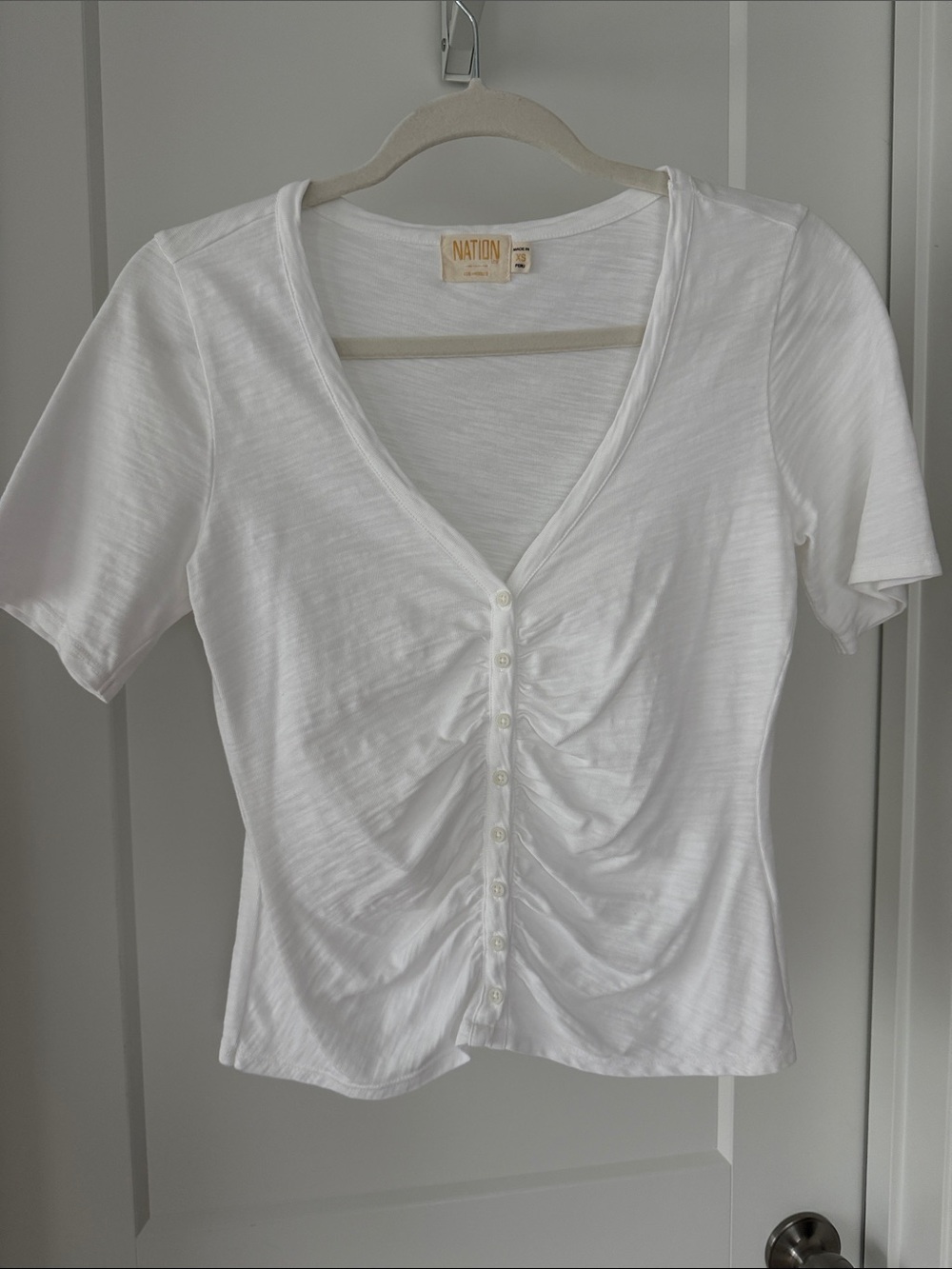 Nation LTD white check tshirt ruched front with buttons size XS